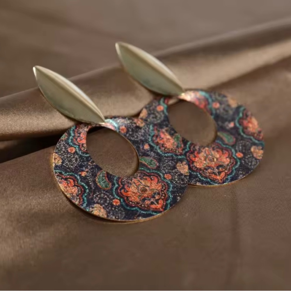 Ethnic Style Earrings Bohemian Earrings Women Metal, Boutique,  brand new.